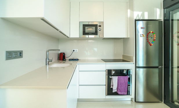 Revente - Appartement - Torrevieja - Calas Blancas