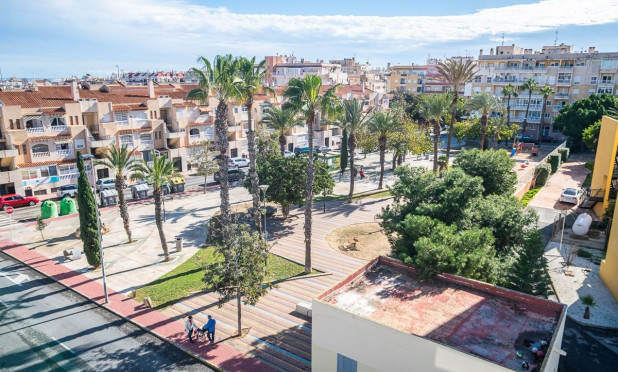 Revente - Appartement - Torrevieja - Calas Blancas
