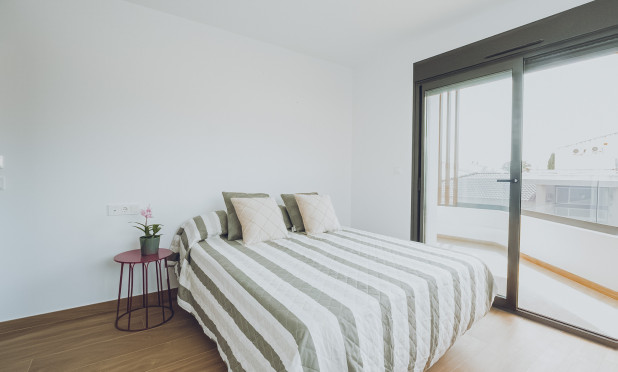 Obra nueva - Apartamento / piso - Redován