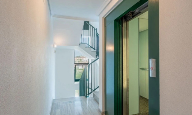 Revente - Appartement - Denia - Port