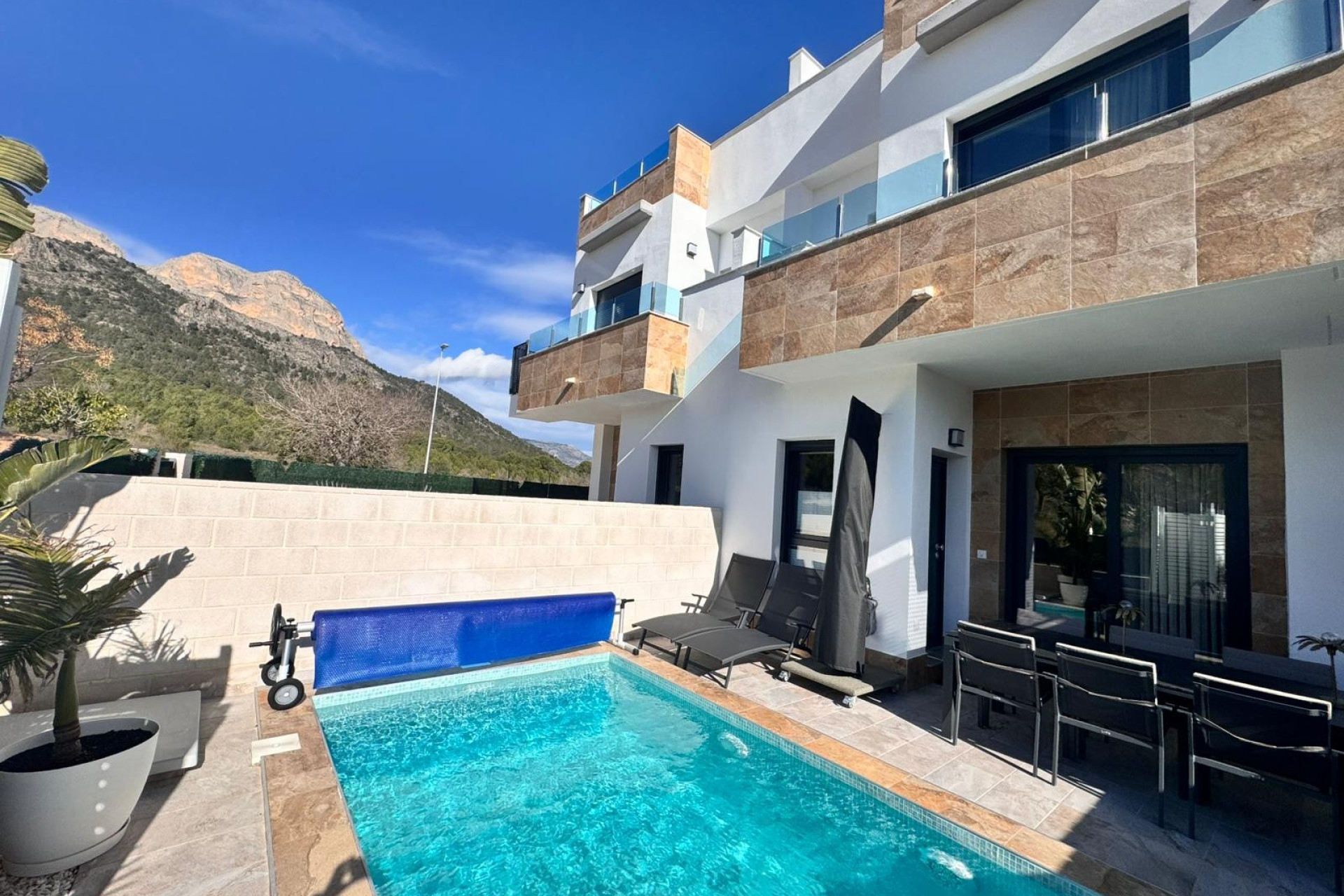 Revente - Maison de ville - Polop