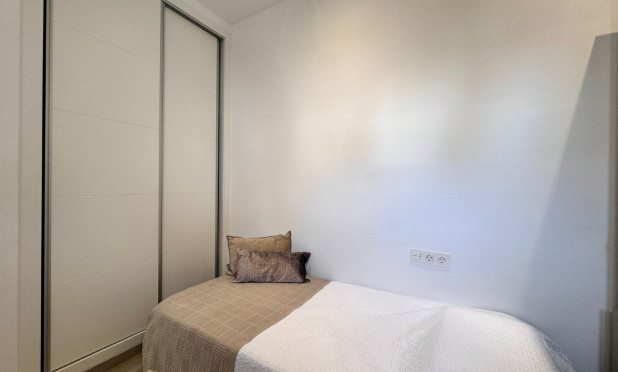 Revente - Maison de ville - Polop