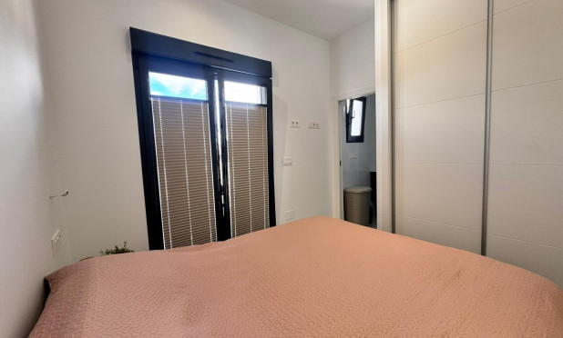 Revente - Maison de ville - Polop