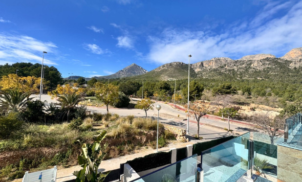 Revente - Maison de ville - Polop