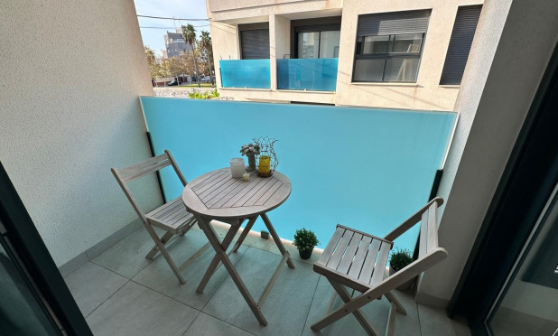 Revente - Appartement - Torrevieja - Calas Blancas