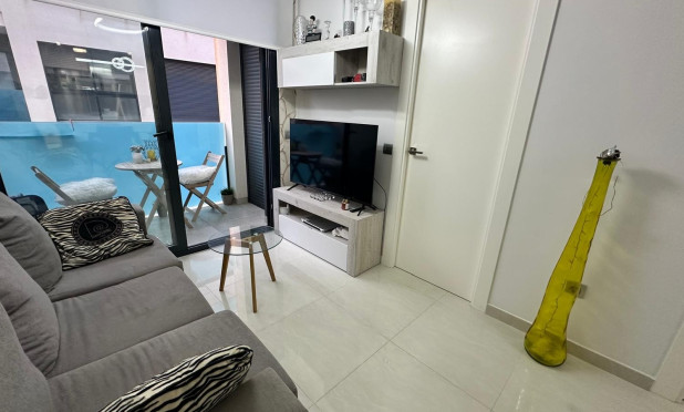 Revente - Appartement - Torrevieja - Calas Blancas