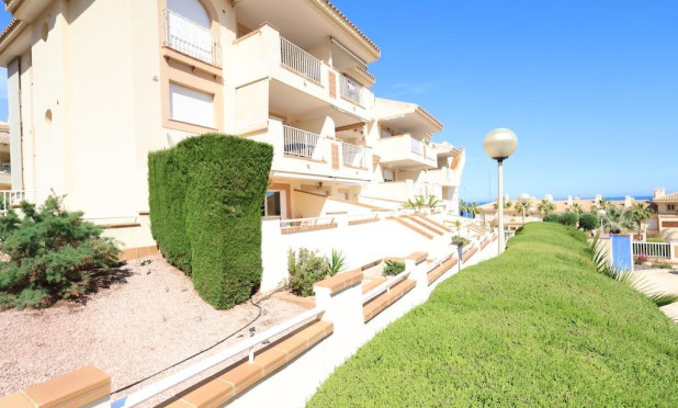 Resale - Apartment / flat - Orihuela Costa - Campoamor