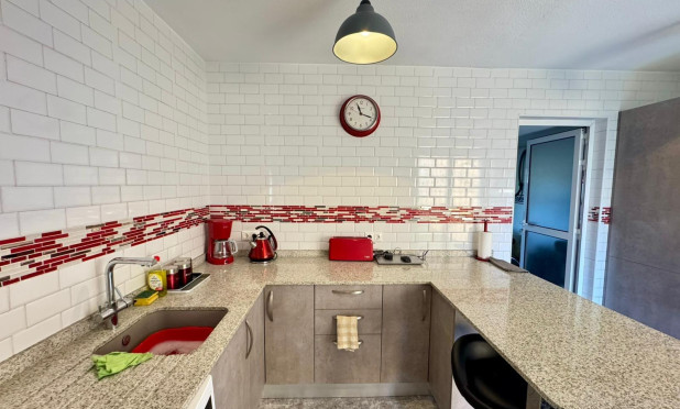 Resale - Villa - Torrevieja - Los Altos