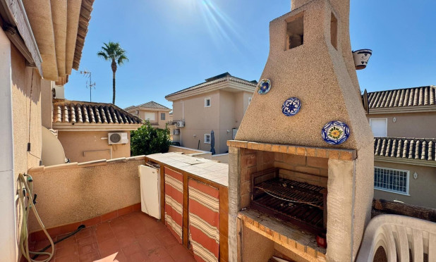 Resale - Villa - Torrevieja - Los Altos