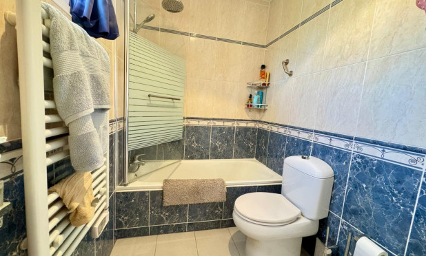 Resale - Villa - Torrevieja - Los Altos