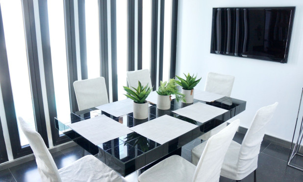 Wiederverkauf - Villa - Marbella - Nueva Andalucía