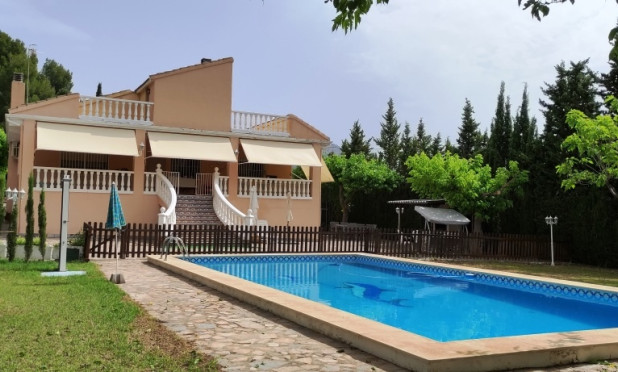 Resale - Villa - Muro de Alcoy