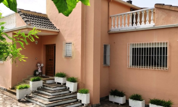 Resale - Villa - Muro de Alcoy