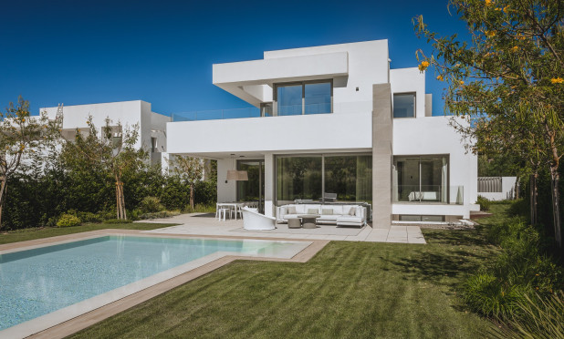 Wiederverkauf - Villa - Estepona - El Paraíso