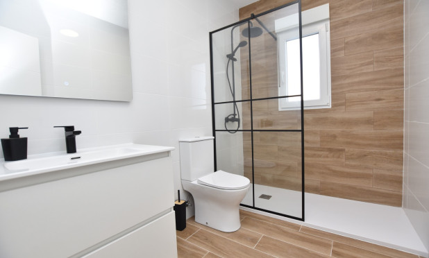 Odsprzedaż - Kamienica - Ciudad Quesada