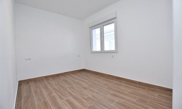 Odsprzedaż - Kamienica - Ciudad Quesada