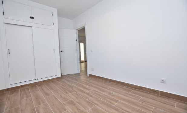 Odsprzedaż - Kamienica - Ciudad Quesada