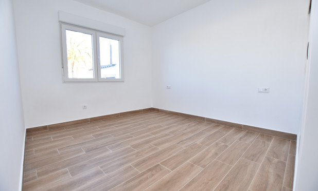 Odsprzedaż - Kamienica - Ciudad Quesada