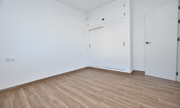 Odsprzedaż - Kamienica - Ciudad Quesada