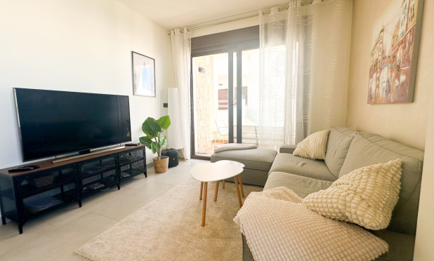 Reventa - Apartamento / piso - Torrevieja - Los Balcones