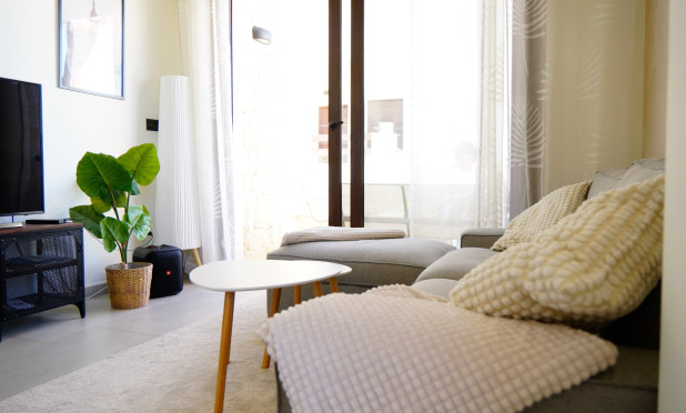 Reventa - Apartamento / piso - Torrevieja - Los Balcones