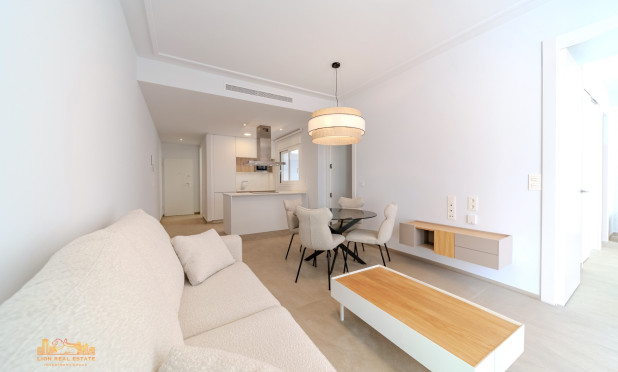 Odsprzedaż - Mieszkanie w bloku - Torrevieja - Playa Los Locos