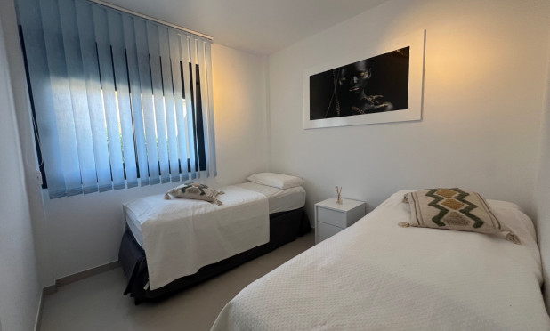 Reventa - Apartamento / piso - Pilar de la Horadada - Lo Romero Golf