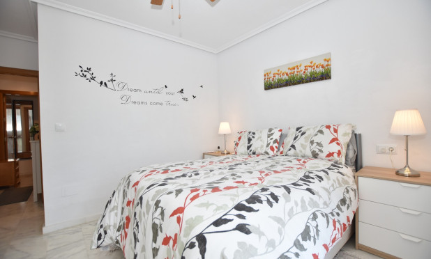 Odsprzedaż - Kamienica - Algorfa - La Finca Golf