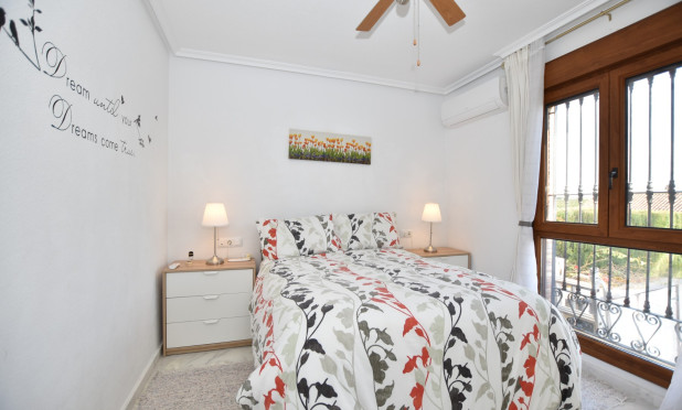 Odsprzedaż - Kamienica - Algorfa - La Finca Golf