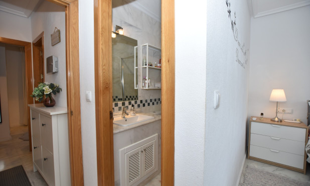 Odsprzedaż - Kamienica - Algorfa - La Finca Golf