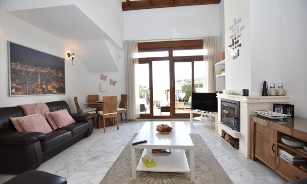 Odsprzedaż - Kamienica - Algorfa - La Finca Golf