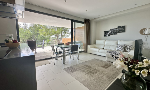 Odsprzedaż - Mieszkanie w bloku - Orihuela Costa - Villamartín