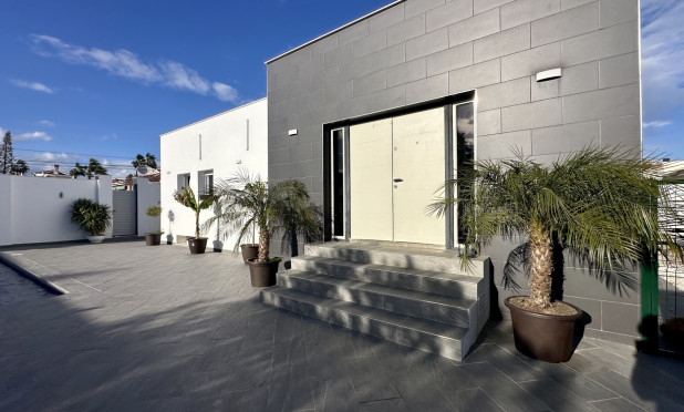 Wiederverkauf - Villa - Rojales - Ciudad Quesada