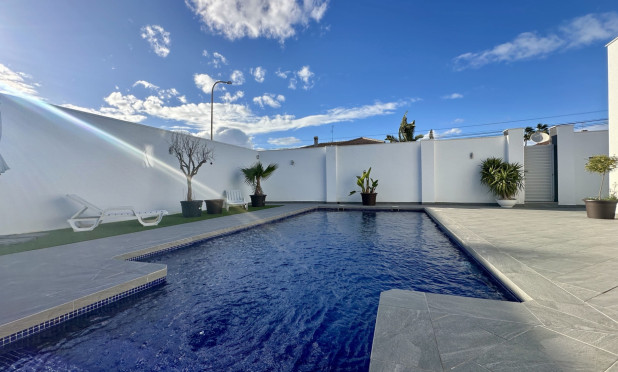 Wiederverkauf - Villa - Rojales - Ciudad Quesada