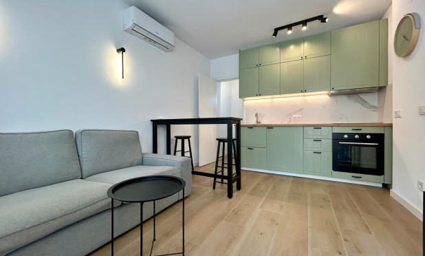 Resale - Apartment / flat - San Miguel de Salinas - Las filipinas