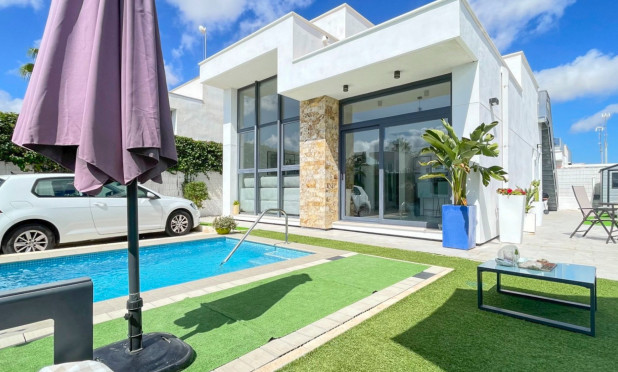 Resale - Villa - Ciudad Quesada - Rojales