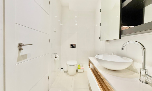 Resale - Townhouse - Ciudad Quesada - Lo Marabú