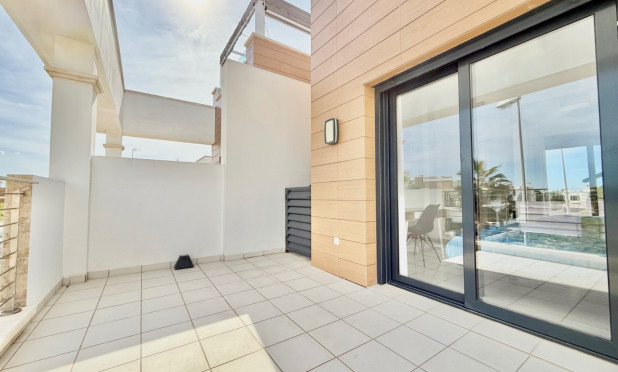 Resale - Townhouse - Ciudad Quesada - Lo Marabú