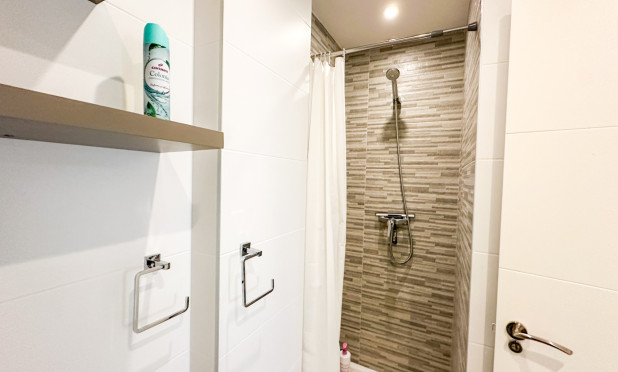 Resale - Apartment / flat - Orihuela Costa - Los Dolses