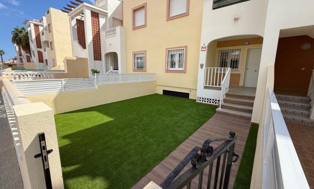 Resale - Townhouse - Orihuela Costa - Cabo Roig