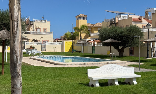 Resale - Townhouse - Orihuela Costa - Cabo Roig