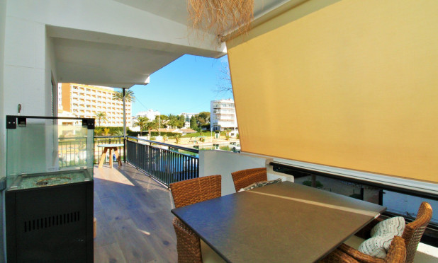 Odsprzedaż - Mieszkanie w bloku - Jávea - Javea