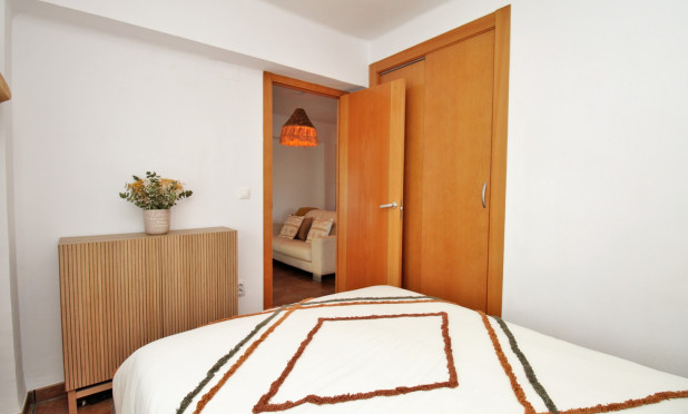 Odsprzedaż - Mieszkanie w bloku - Jávea - Javea