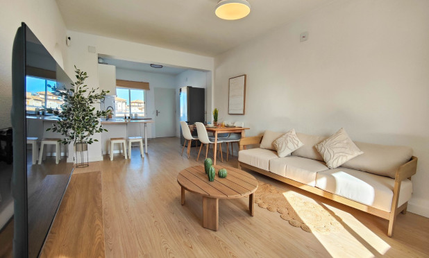 Resale - Top floor bungalow - Orihuela Costa - Cabo Roig