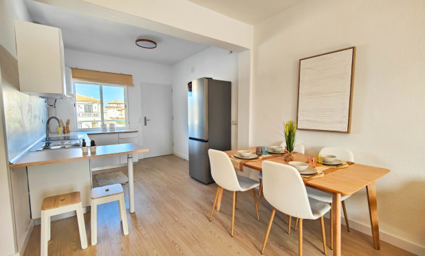 Resale - Top floor bungalow - Orihuela Costa - Cabo Roig