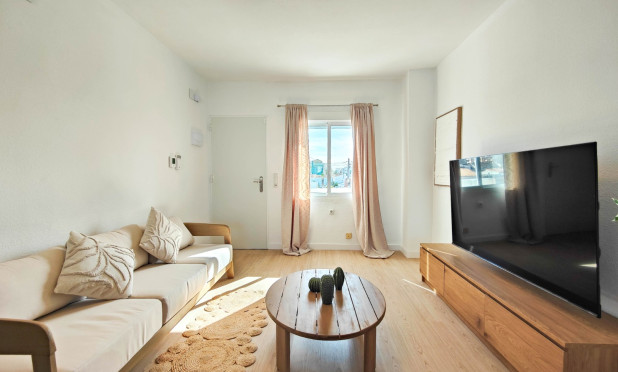 Resale - Top floor bungalow - Orihuela Costa - Cabo Roig