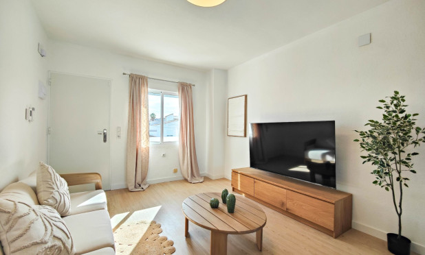 Resale - Top floor bungalow - Orihuela Costa - Cabo Roig