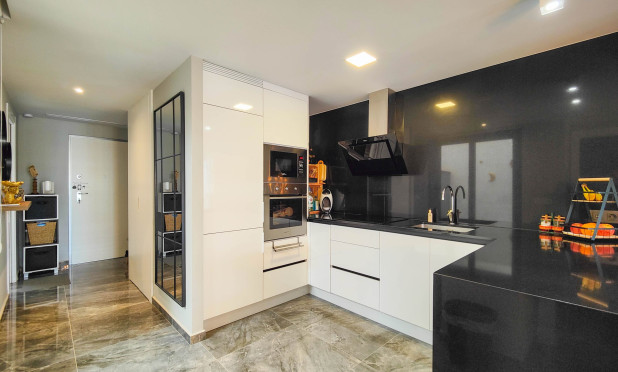 Resale - Apartment / flat - Orihuela Costa - Los Altos