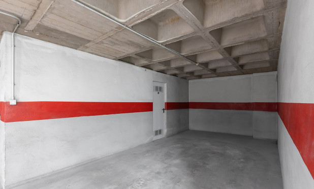 Odsprzedaż - Mieszkanie w bloku - Montesinos - Los Montesinos