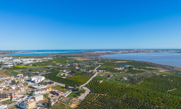 Odsprzedaż - Mieszkanie w bloku - Montesinos - Los Montesinos